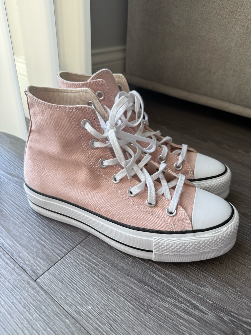 Converse Platform Hightop Sneaker - Picture 2 of 8